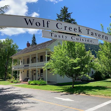 Wolf Creek Inn & Tavern Luaran gambar