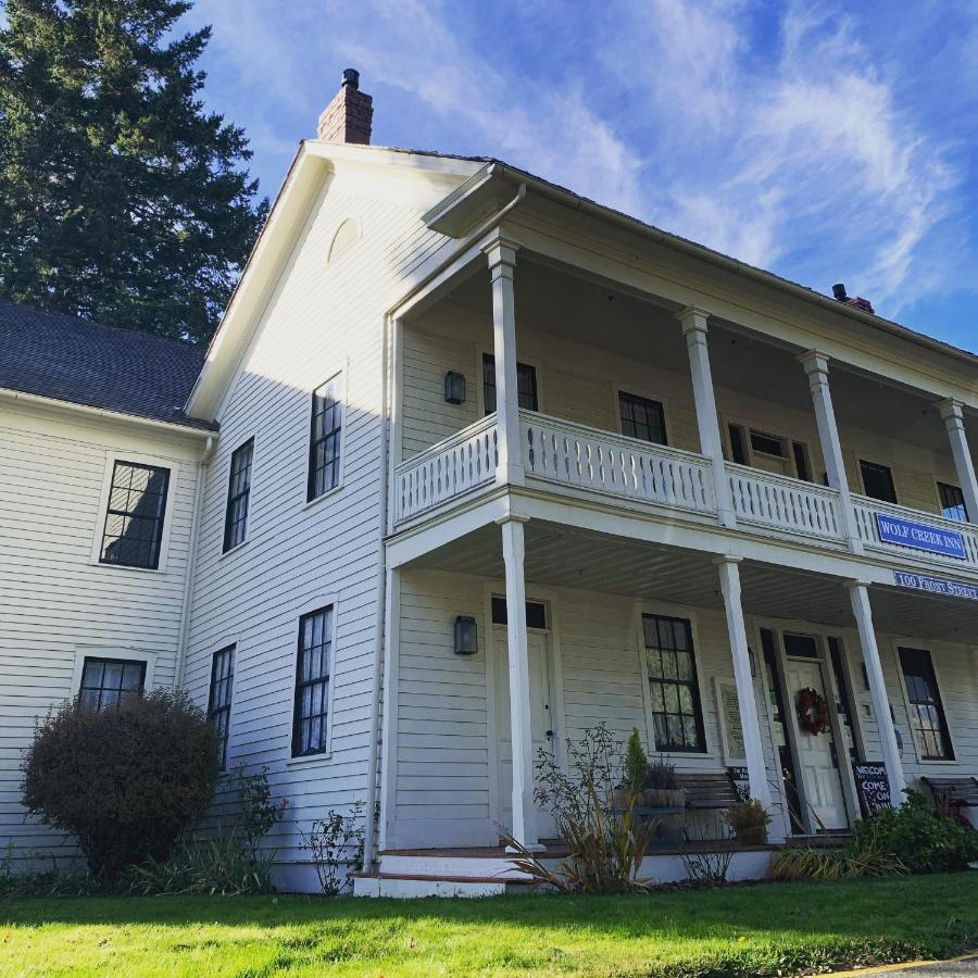 Wolf Creek Inn & Tavern Luaran gambar